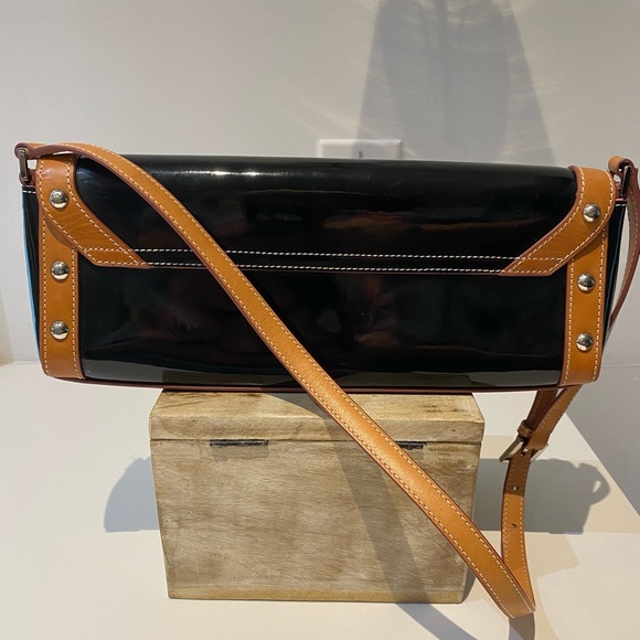 MAXX New York brand black patent clutch with cognac colour leather trim, classic - Picture 2 of 4